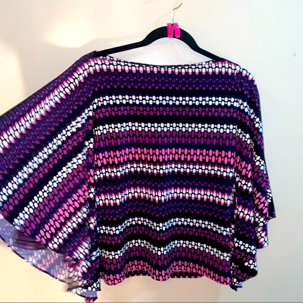 Marc Bouwer fun printed blouse with flowing arms, pinks and purple coloring